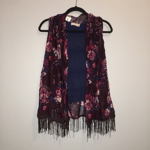 Cardigan - Picture 2 of 2